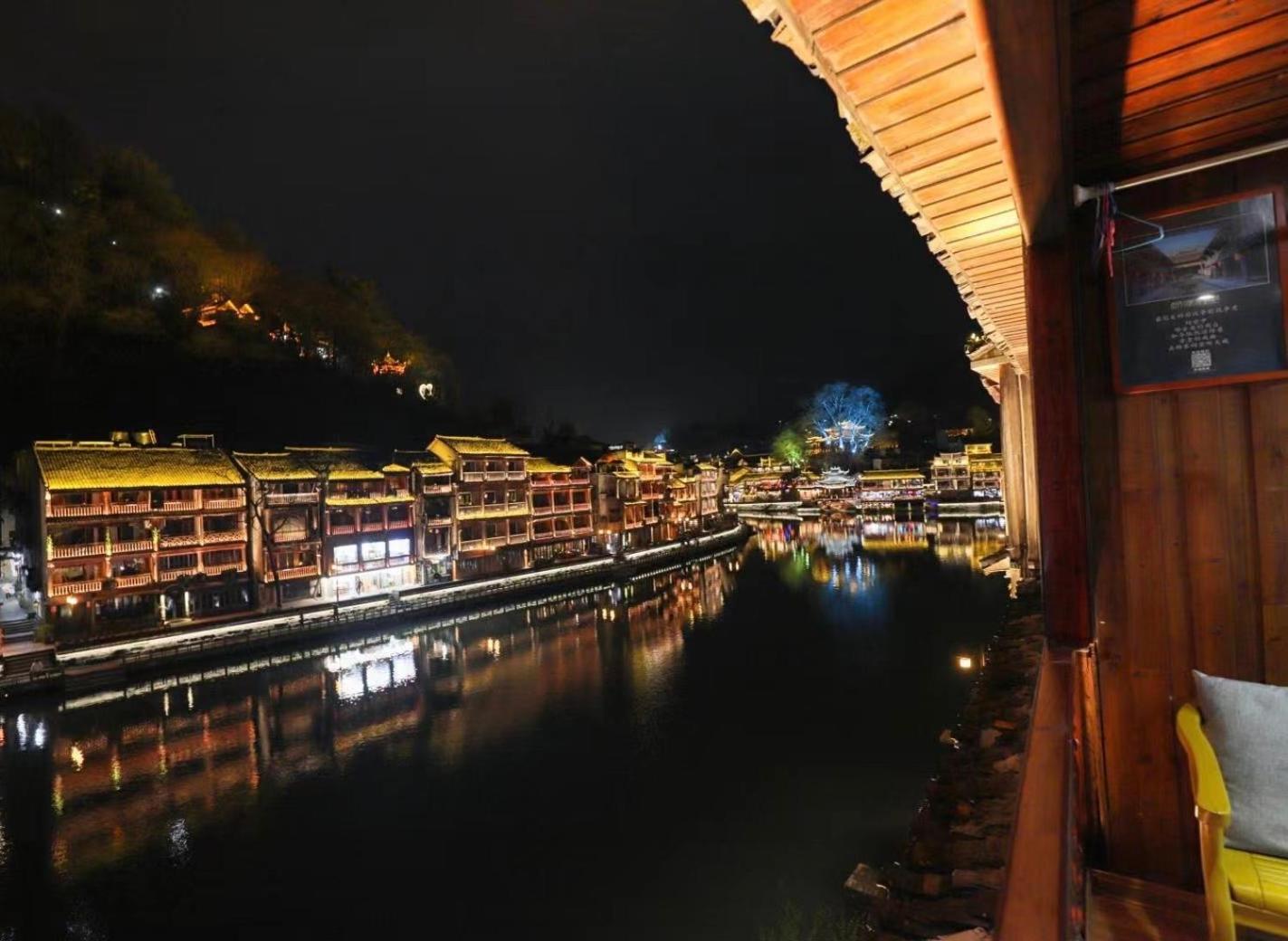 Fenghuang Ancient Town Lazy Cat Riverside Inn Exteriér fotografie