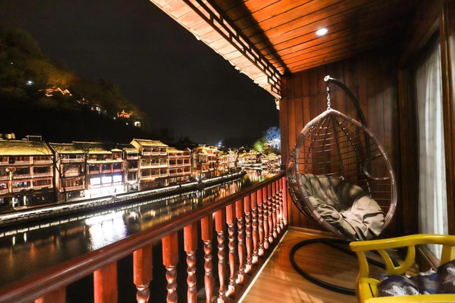 Fenghuang Ancient Town Lazy Cat Riverside Inn Exteriér fotografie