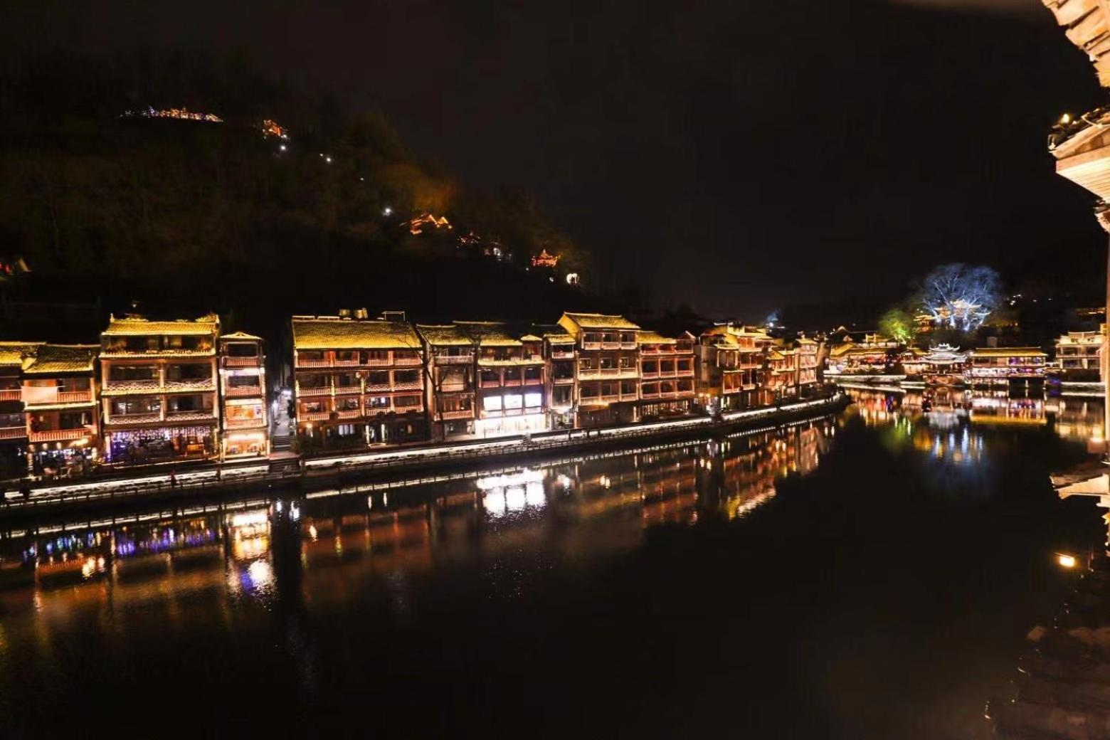 Fenghuang Ancient Town Lazy Cat Riverside Inn Exteriér fotografie