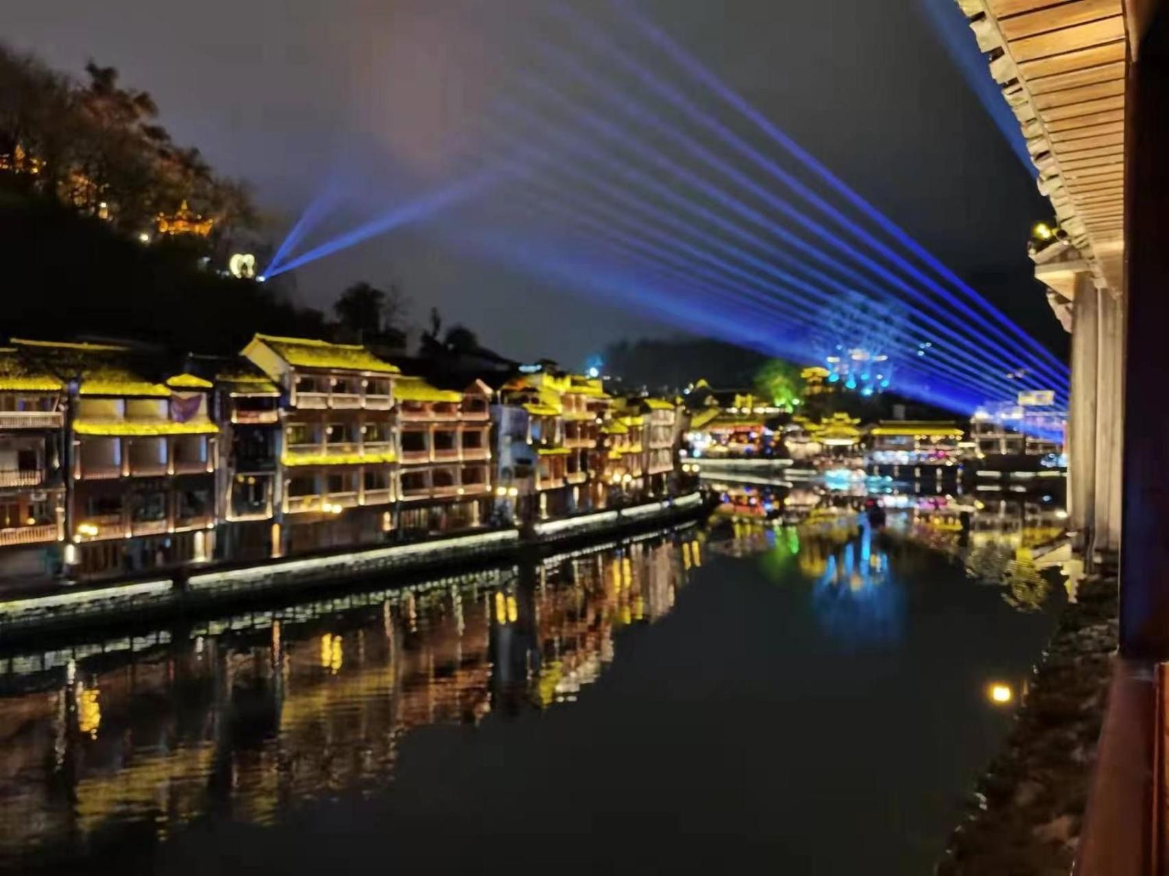 Fenghuang Ancient Town Lazy Cat Riverside Inn Exteriér fotografie