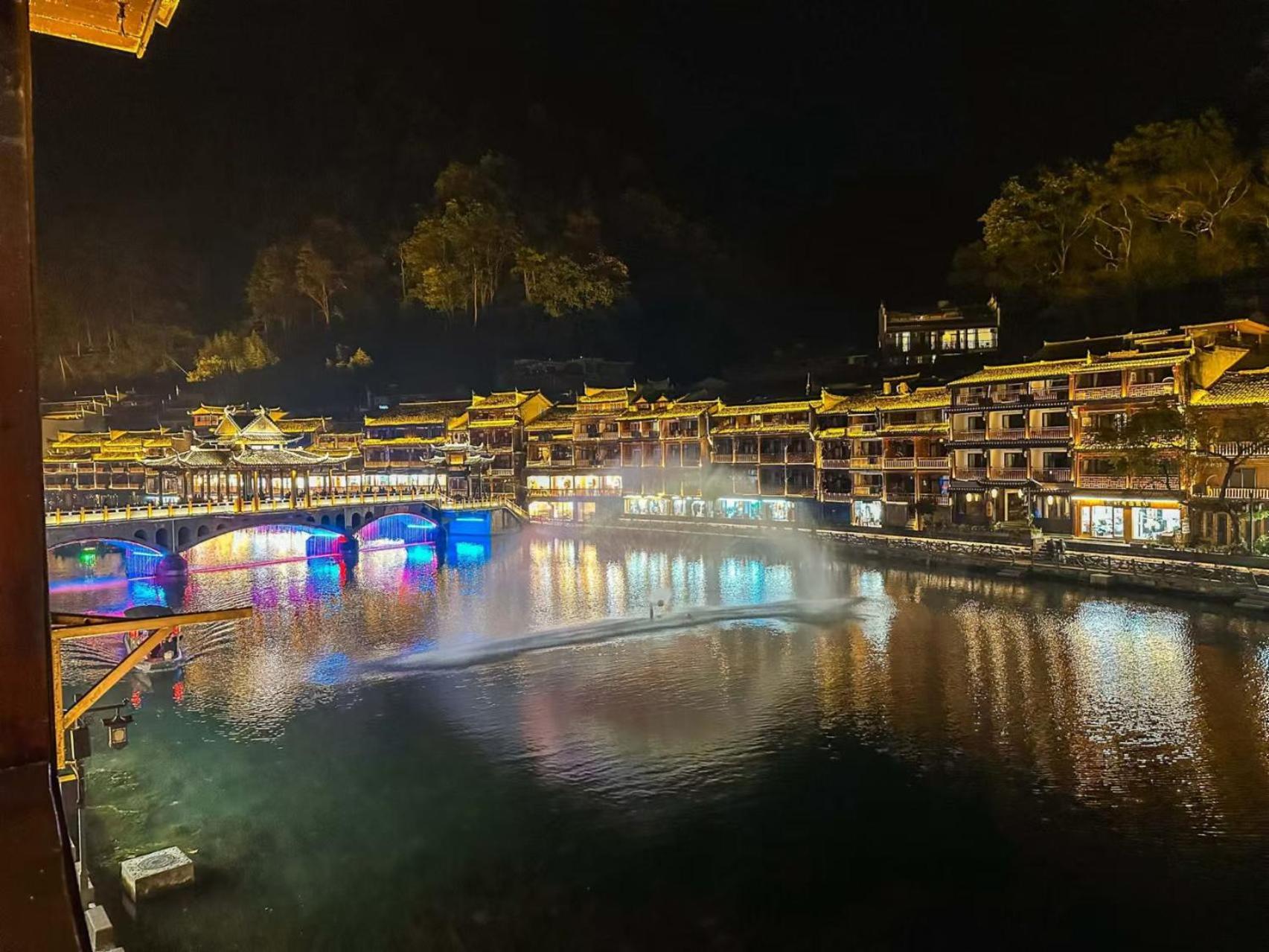 Fenghuang Ancient Town Lazy Cat Riverside Inn Exteriér fotografie