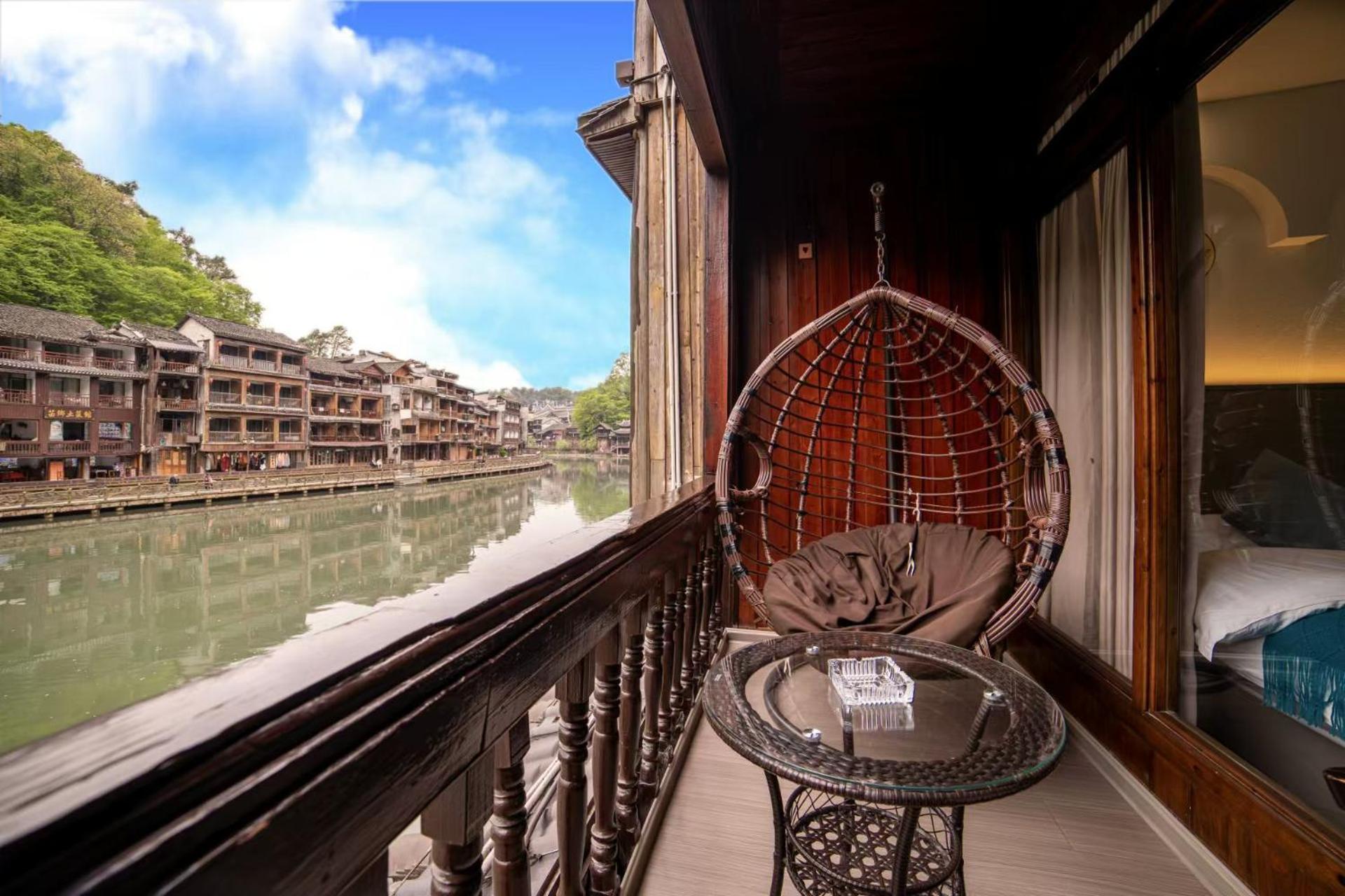 Fenghuang Ancient Town Lazy Cat Riverside Inn Exteriér fotografie